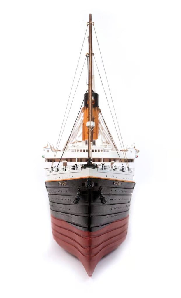 OcCre 1/300 RMS Titanic Wooden Boat Kit OC14009