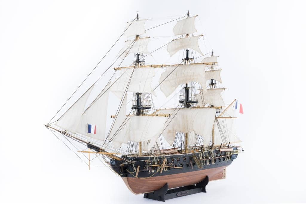 OcCre 1/90 Belle Poule Wooden Boat Kit OC15007