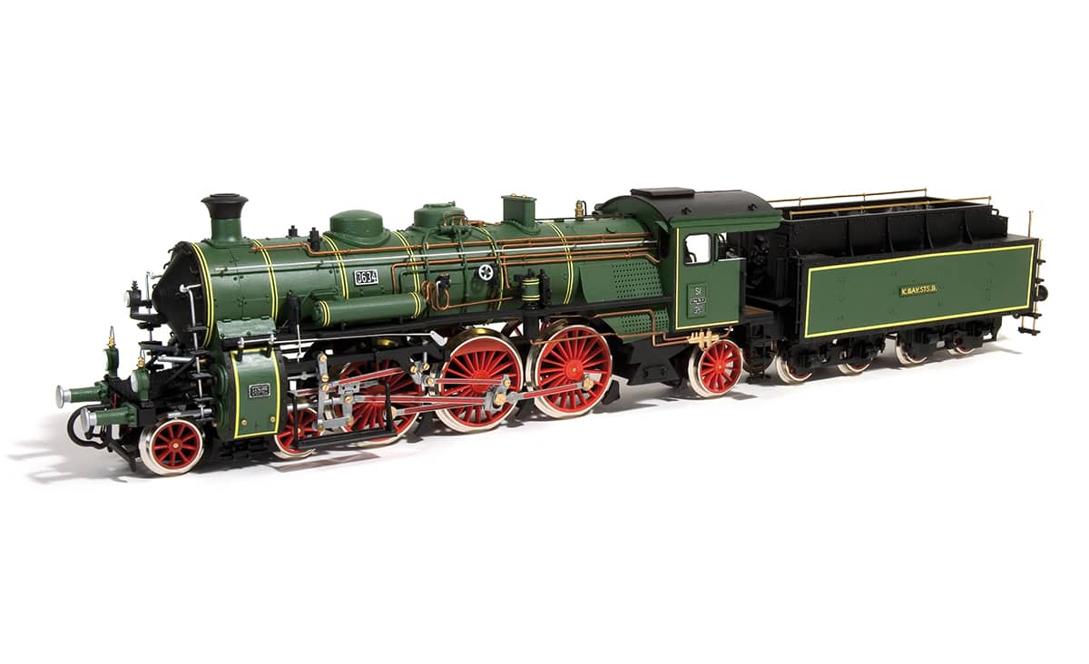 OcCre 1/32 S3/6 BR-18 Steam Locomotive Mixed Media Model Kit OC54002