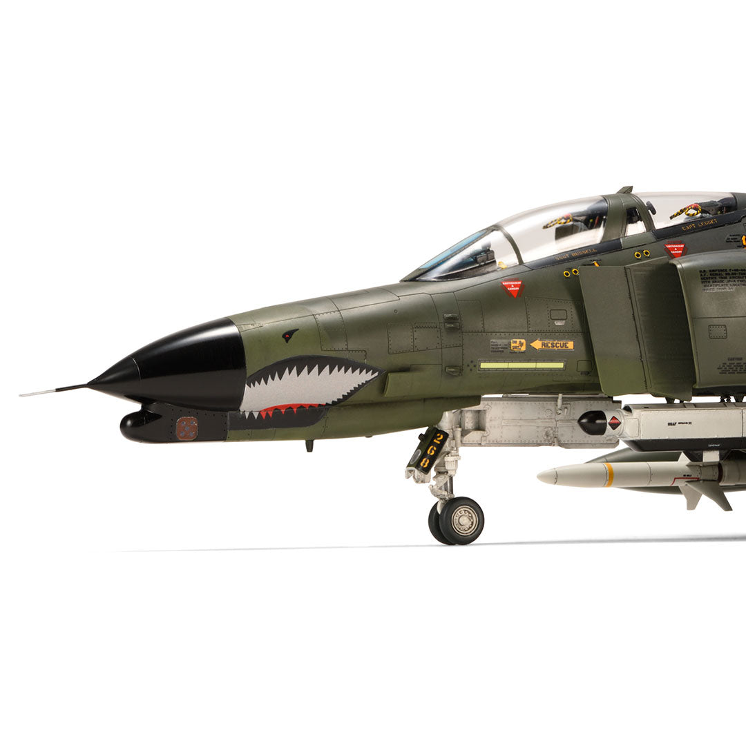 Zoukei-Mura 1/48 F-4G Phantom II Kit - Wild Weasel V SWS48-14