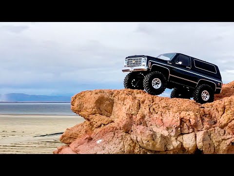 TRX-4 1979 Chevy Blazer 1:10 4X4 Electric All-Terrain Crawler Orange (+ TQ 2-ch XL-5 HV Titan 550 Clipless Body)
