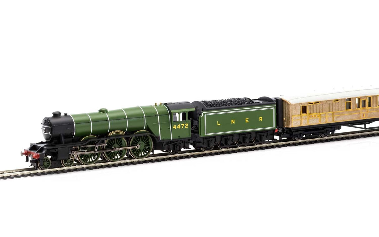 Hornby Flying Scotsman Train Set R1255M