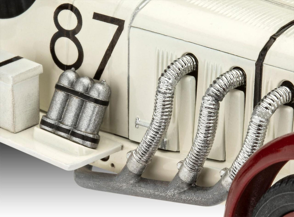 Revell Classics 1:32 Mercedes-Benz SSKL kit 07737
