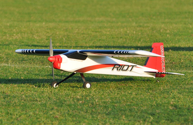 Max-Thrust Riot V2 RTF - Red (2.4GHz Radio and 11.1v Batt)