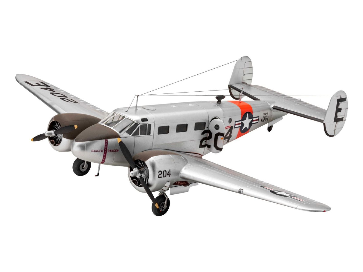 Revell 1/48 Beechcraft Model 18 03811