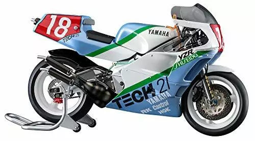 Hasegawa 1:12 1988 Yamaha YZR500 Tech 21 Kit HA21762