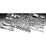 Revell Classics 1:32 Jaguar S.S.100 Kit 07752