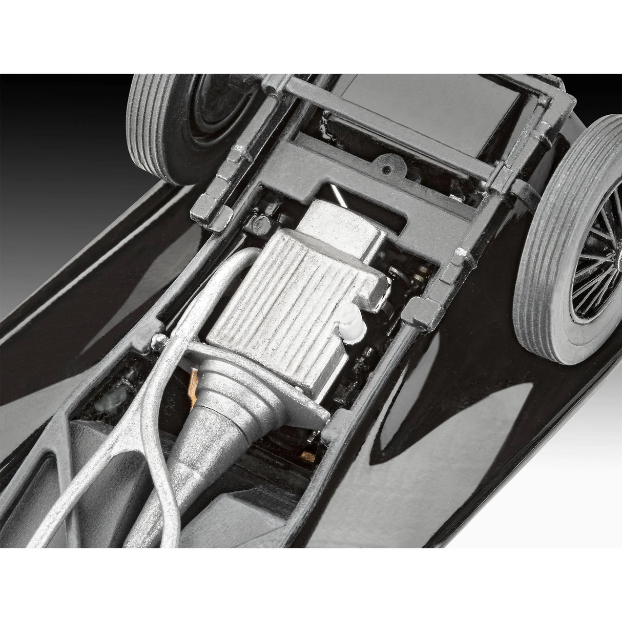 Revell Classics 1:32 Jaguar S.S.100 Kit 07752