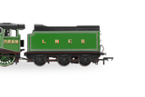 Hornby LNER Class B17/5 4-6-0 2859 East Anglian R30136