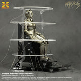 X-Plus  1/8 scale Plastic Model Kit Metropolis Maschinenmensch Seated Version