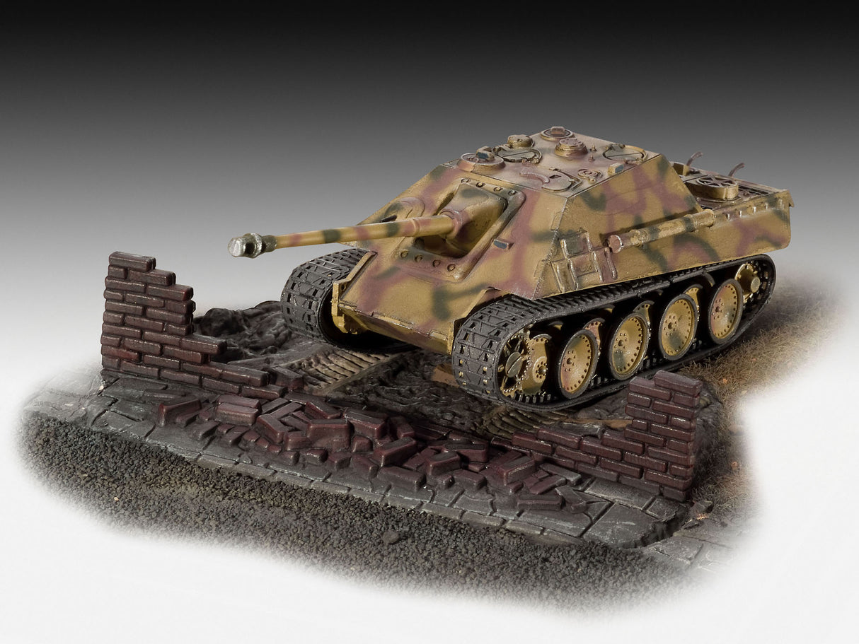 Revell 1/76 Sd.Kfz.173 Jagdpanther 03232