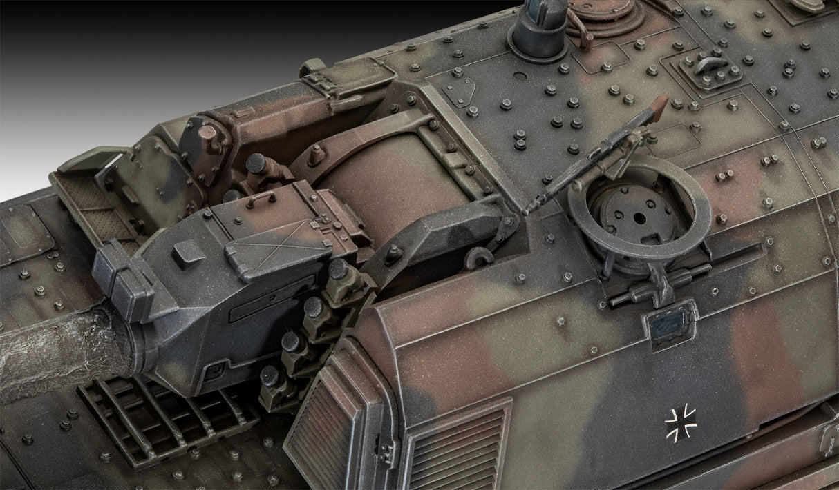 Panzerhaubitze 2000 1:35
