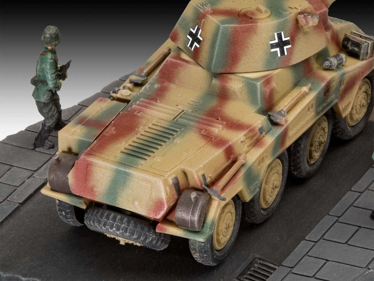 Plastic Kit REVELL Sd.Kfz. 234/2 Puma 1/76 03288