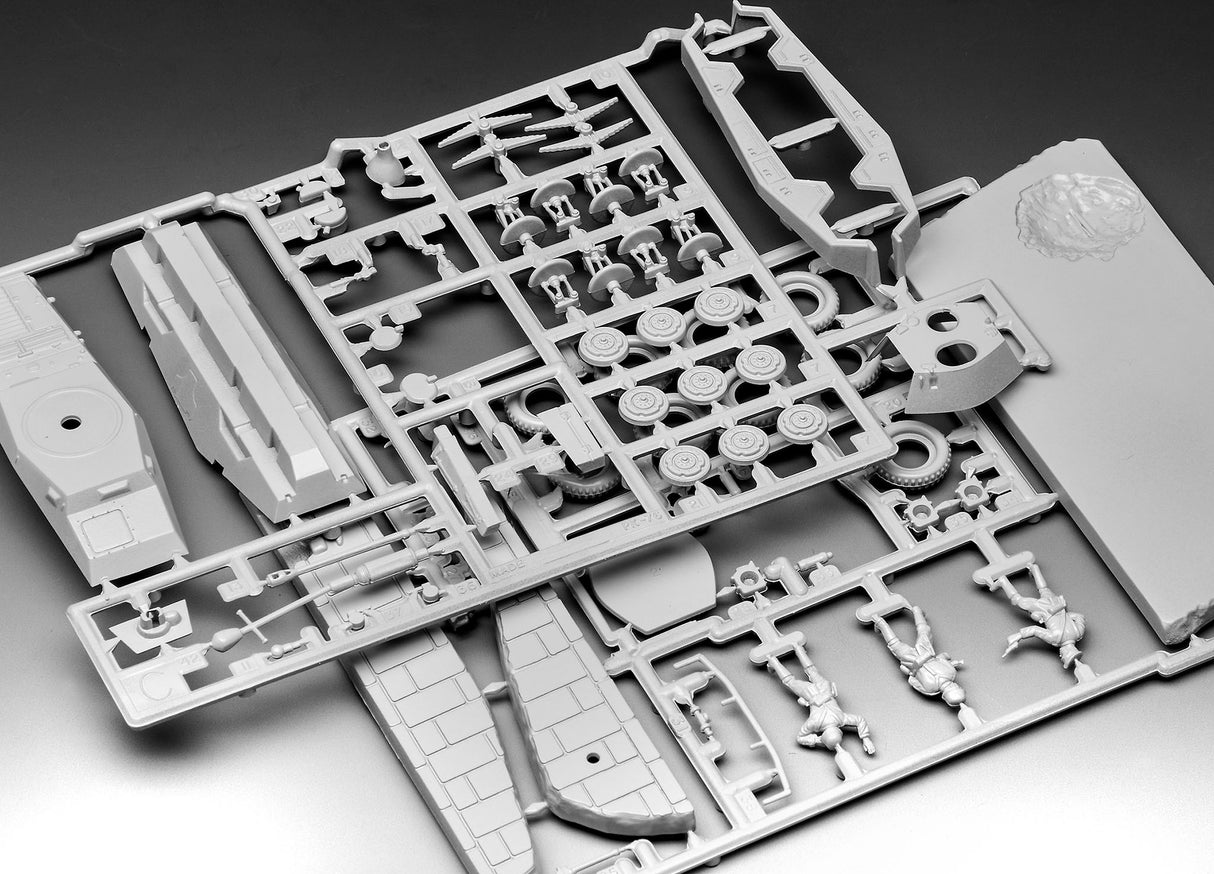 Plastic Kit REVELL Sd.Kfz. 234/2 Puma 1/76 03288