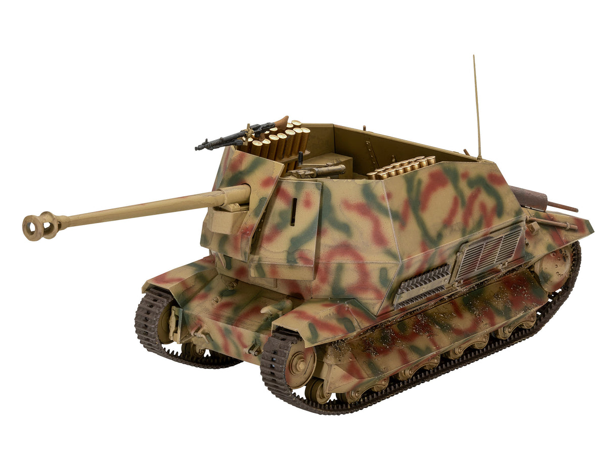 Marder I on FCM 36 base 1:35