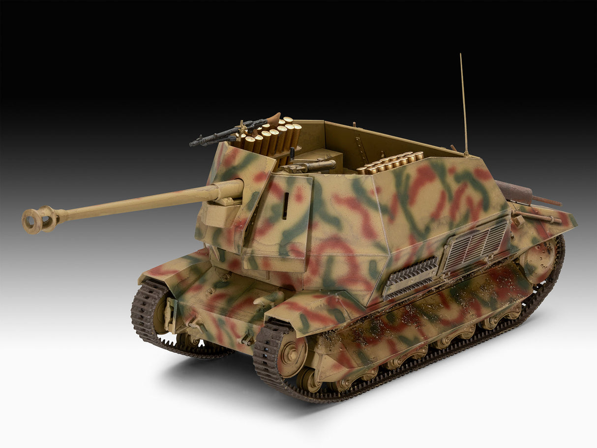 Marder I on FCM 36 base 1:35