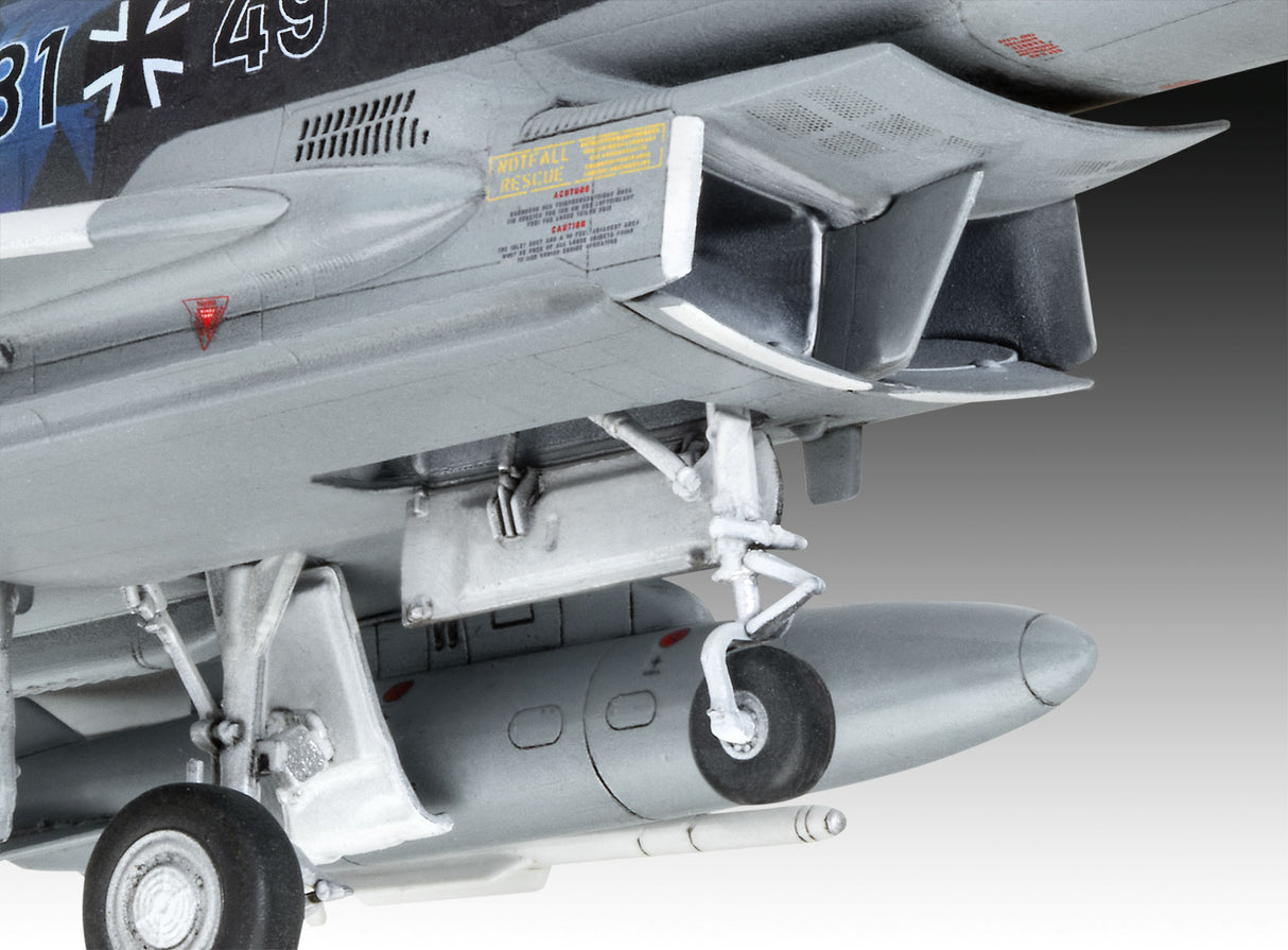 Revell 1/72 Eurofighter Luftwaffe 2020 Quadriga 03843