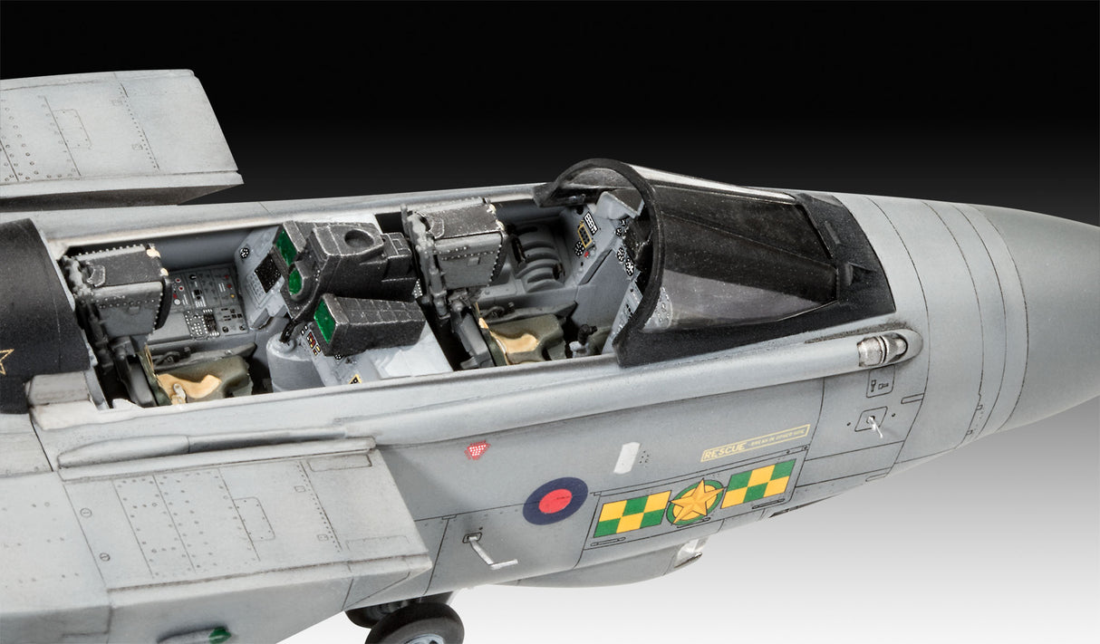 Revell 1/48 Tornado GR.4 Farewell 03853