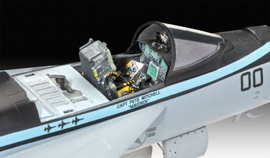 Revell 1/48 Mavericks F/A-18E Super Hornet Top Gun Maverick 03864