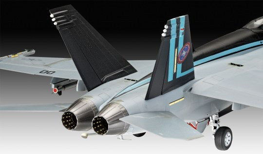 Revell 1/48 Mavericks F/A-18E Super Hornet Top Gun Maverick 03864