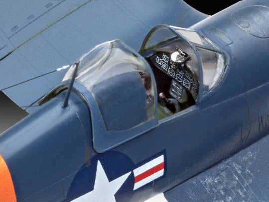 Plastic Kit Revell 1/72 F4U-4 Corsair 03955
