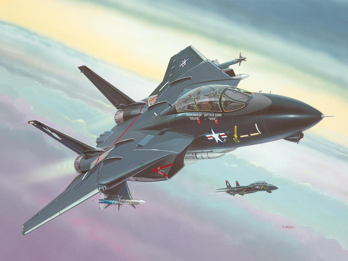 Revell 1/144 F-14A Black Tomcat GiftSet