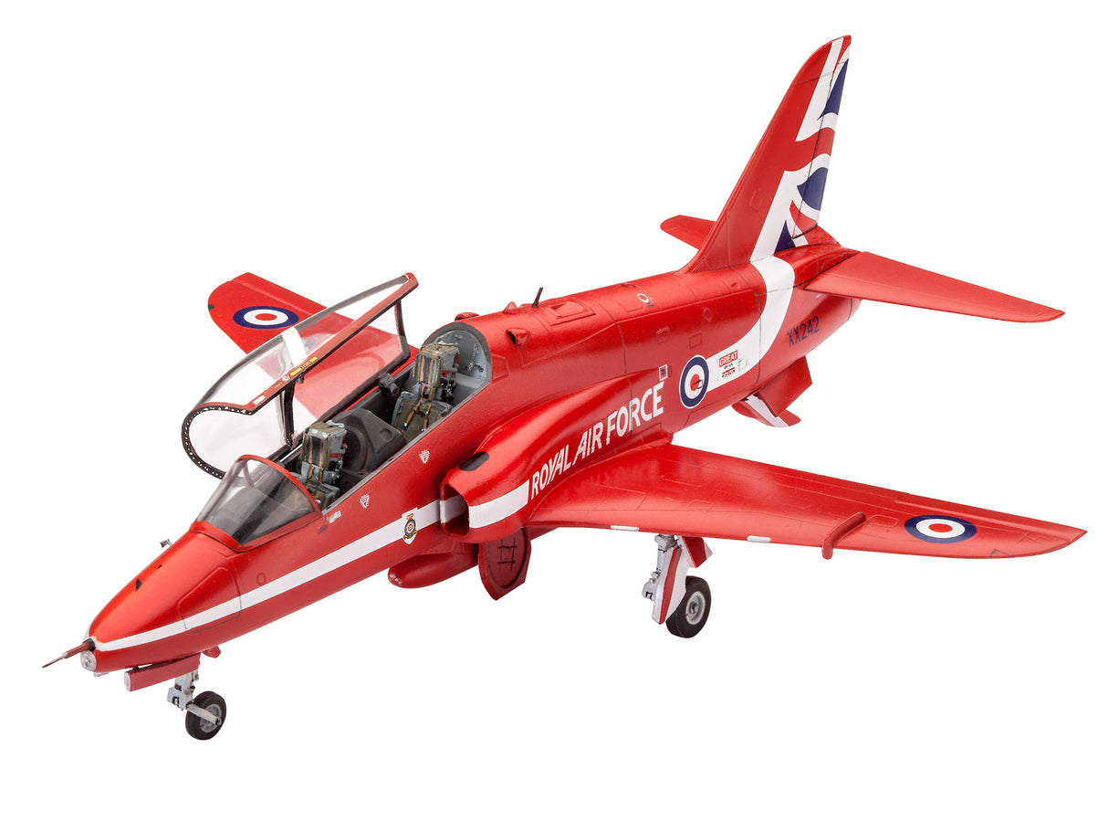 Revell 1/72 BAe Hawk T.1 Red Arrow Gift Set