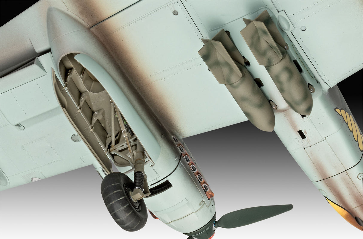 Plastic Kit REVELL Messerschmitt Bf110 C-7 1/32 scale 04961
