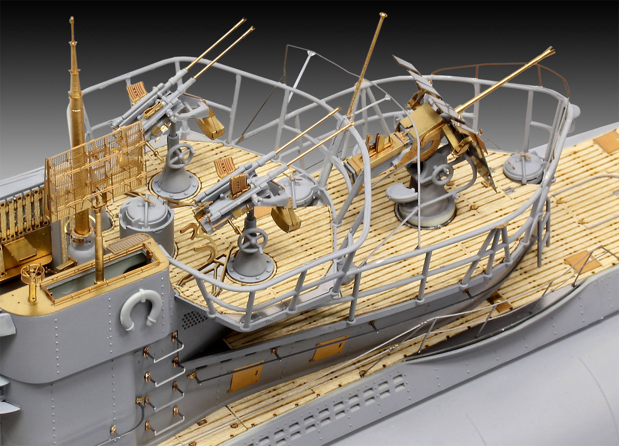 German Submarine Type VII C/41 1:72