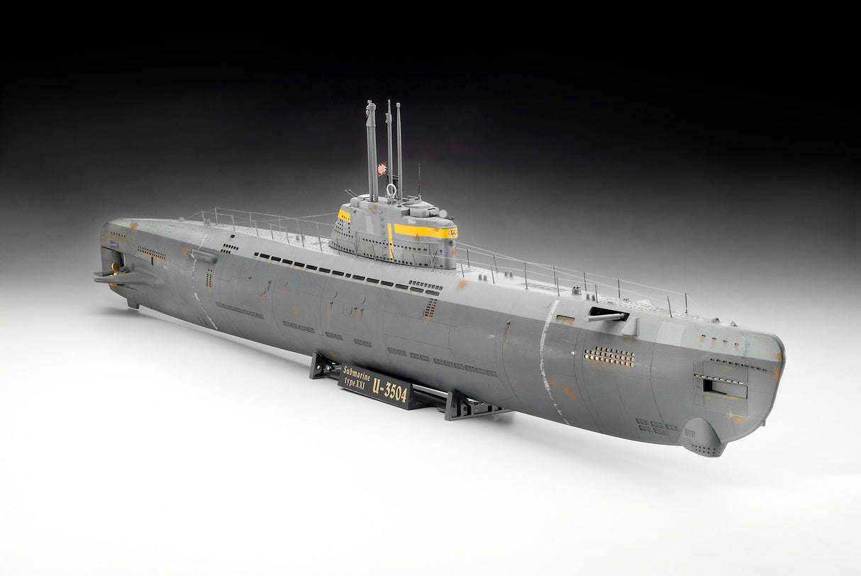 German Submarine Typ XXI 1:144