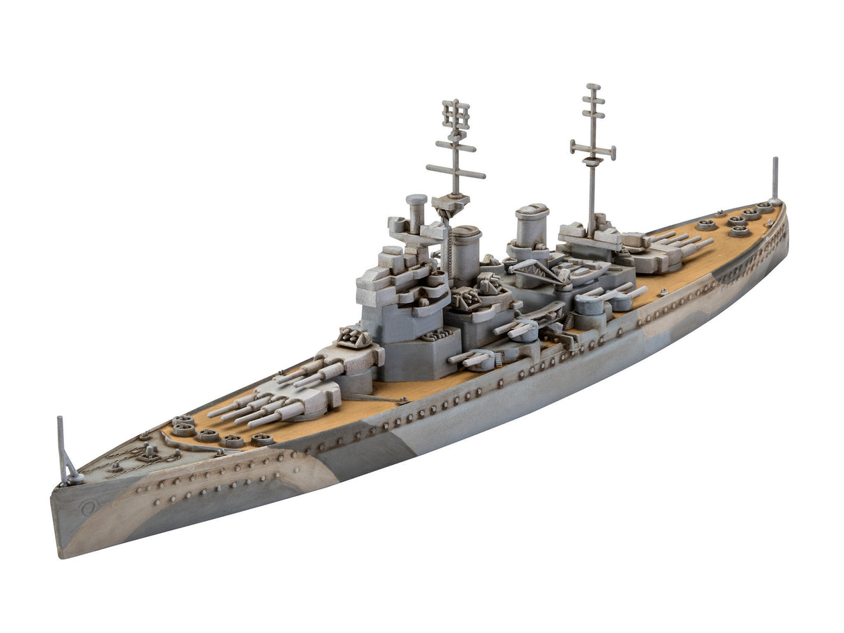 First Diorama Set - Bismarck Battle 1:1200