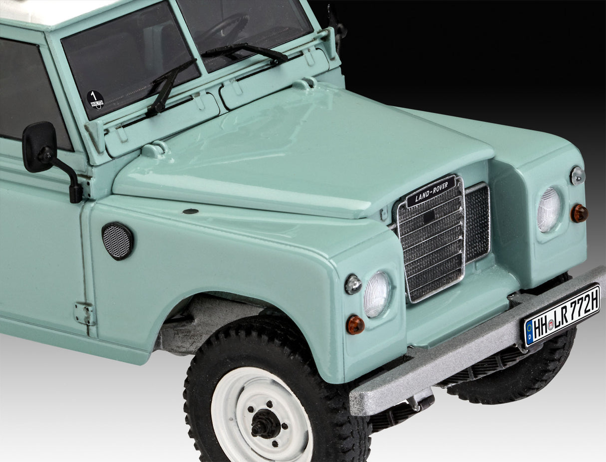 Revell Gift Set Land Rover Series III 1/24