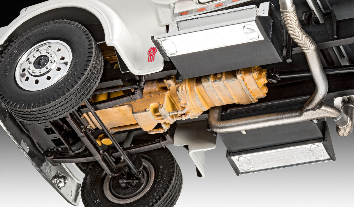 Kenworth W-900 1:25