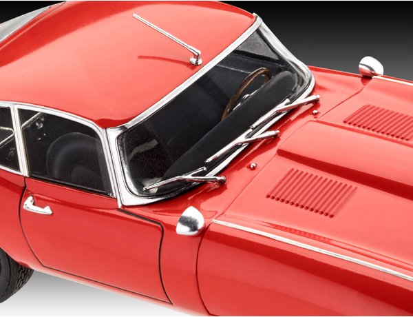 REVELL 1/24 JAGUAR E TYPE COUPE MODEL KIT