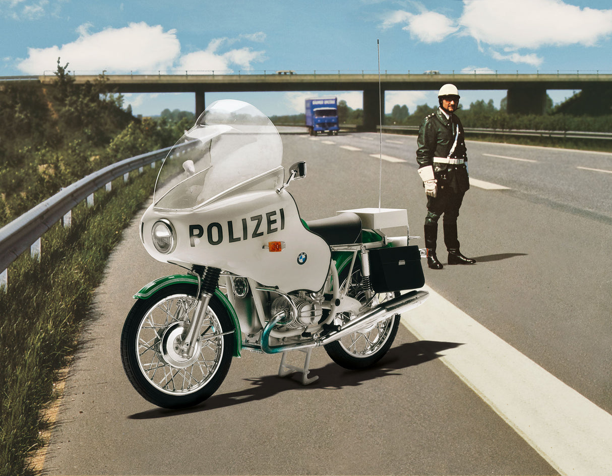 Plastic Kit REVELL BMW R75/5 Police  1/8 scale 07940