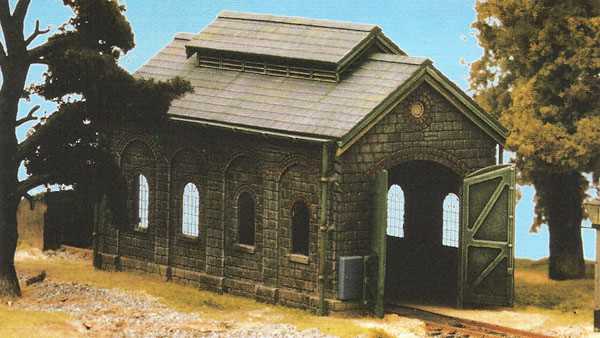 Ratio 203 Engine Shed - N Gauge Plastic Kit