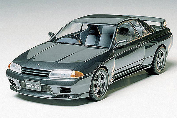 Tamiya 1/24 NISSAN SKYLINE GTR Kit 24090