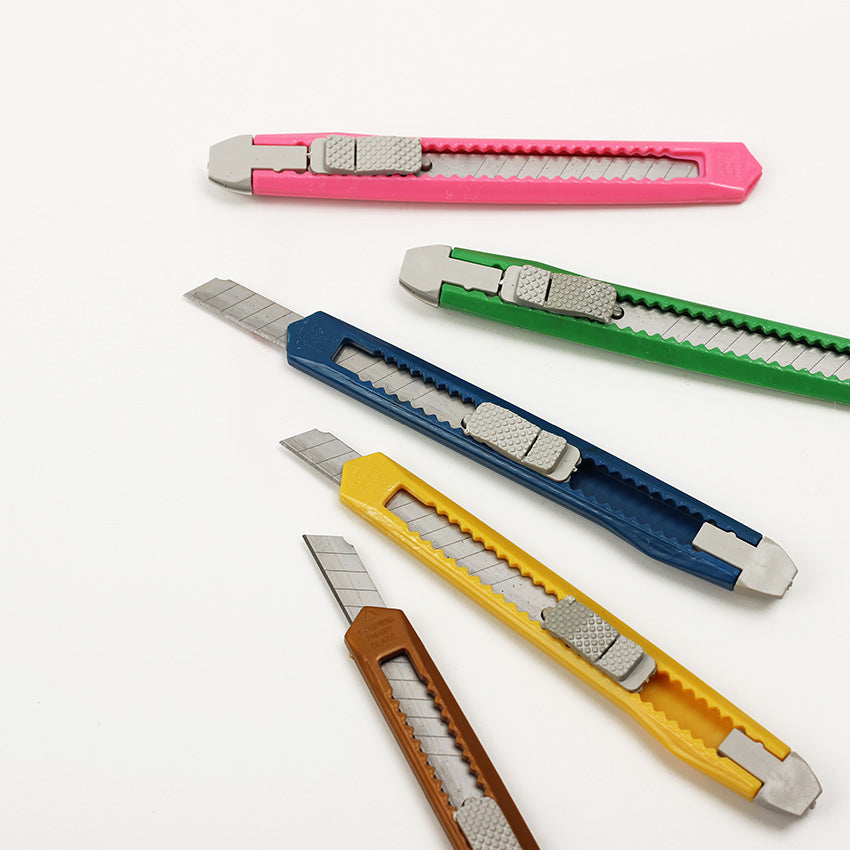 Dafa Knife with snap off blades - Yellow Only
