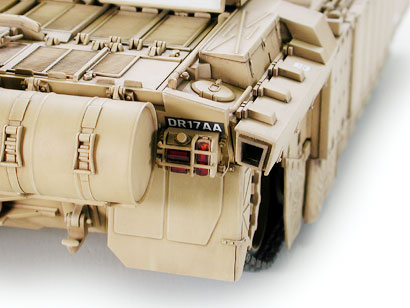 Tamiya 1/35 Challenger 2 (Desertised) Main Battle Tank 35274