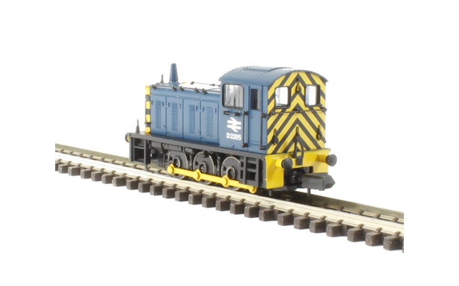 Graham Farish N Gauge Class 04 Shunter D2295 in BR Blue with Wasp Stripes 371-051C