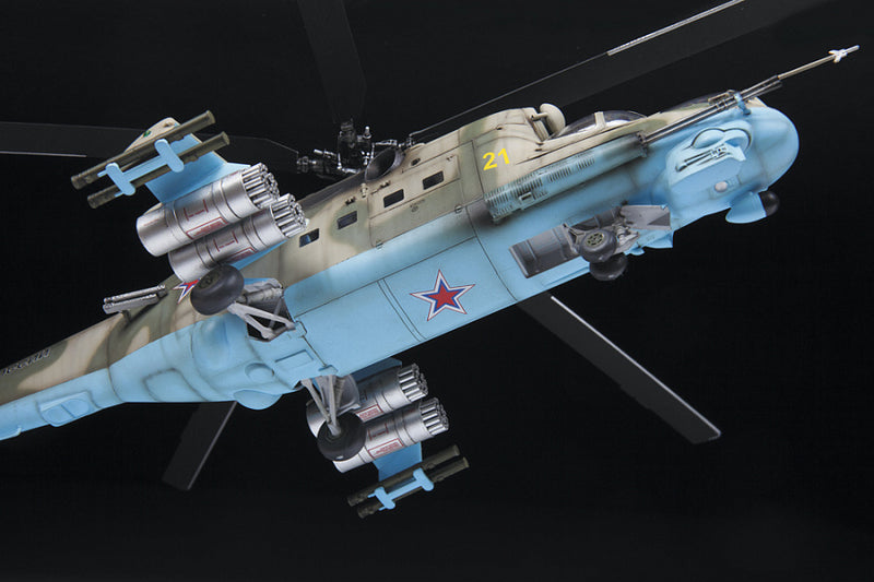 Zvezda 1/48 Soviet attack helicopter MI-24P ZV4812