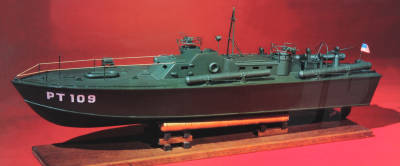 Dumas PT-109 U.S. Navy Boat kit (1233)