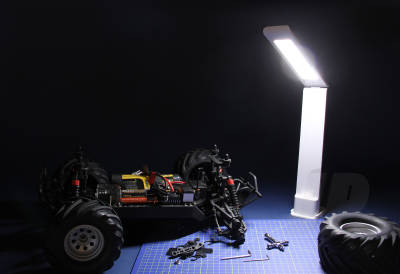 Shesto LED Cordless Folding Lamp