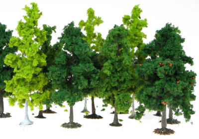 1360 50 Assorted Trees 8-13cm