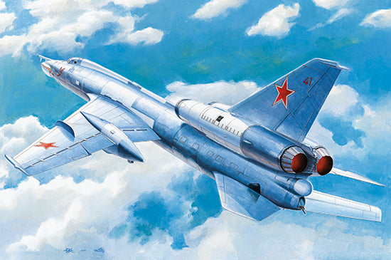 Trumpeter 1/72 Soviet Tu-22 Blinder Tactical Bomber 01695