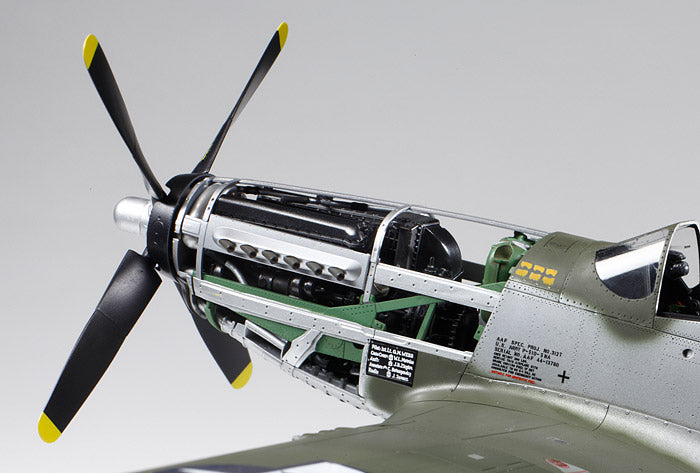 Tamiya 1/32 North American P-51D Mustang 60322