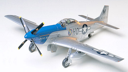 Tamiya 1/48 North American P-51D Mustang 8th Air Force 61040