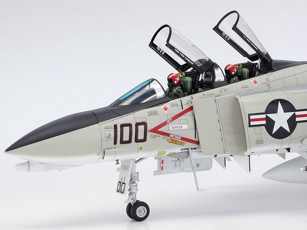 Tamiya 1/48 McDonnell Douglas F-4B Phantom II 61121