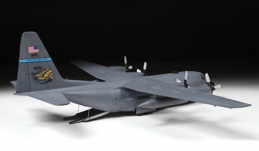 Zvezda 1/72 Lockheed Martin C-130 H Hercules 7321