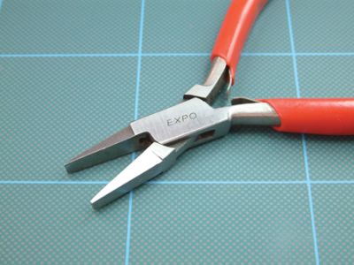 FLAT NOSE BOX JOINT PLIER